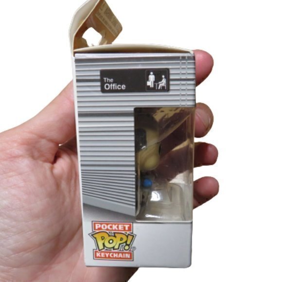 The‎ Office Kevin Malone vinyl figure keychain - Picture 5 of 7